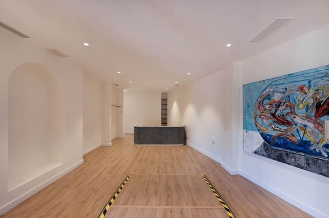 Commercieel te koop in Calvià met garage - € 495.000 (Ref: 9427328)