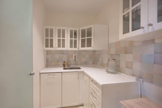 Commercieel te koop in Calvià met garage - € 495.000 (Ref: 9427328)