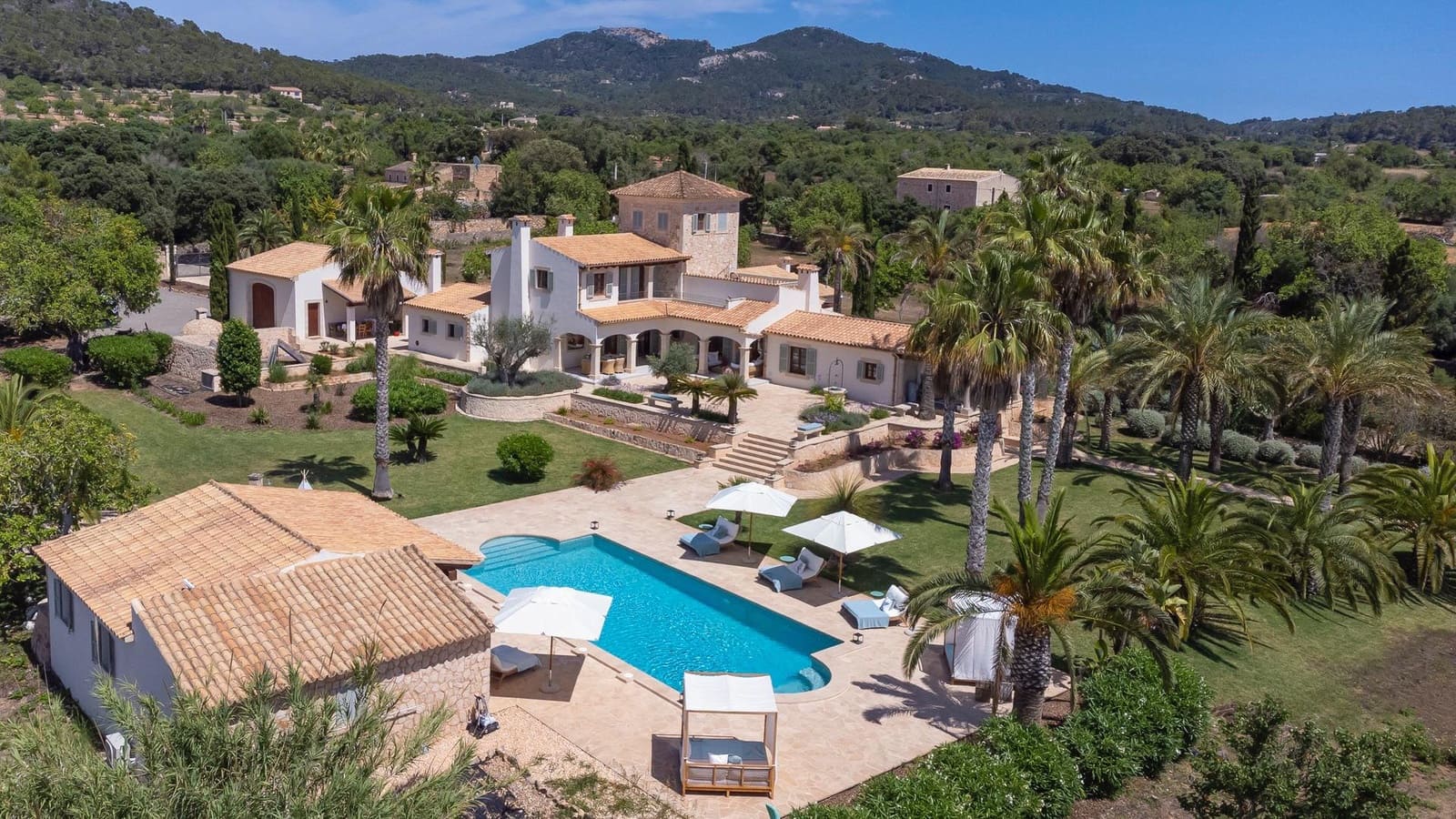 6 sypialnia Finka/Dom wiejski na sprzedaż w Felanitx z basenem garażem - 6 900 000 € (Ref: 9436606)