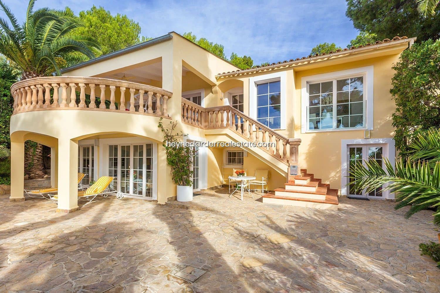 4 bedroom Villa for sale in Costa de la Calma with pool garage - € 1,980,000 (Ref: 9439026)