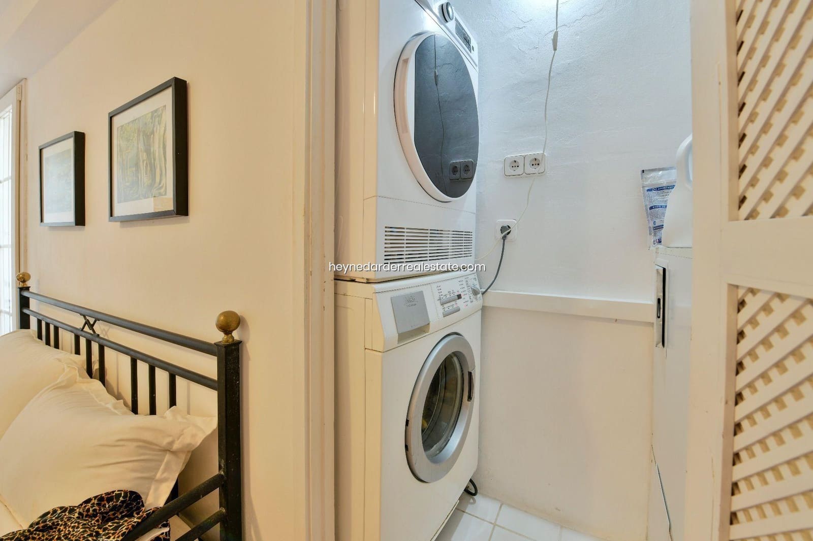 4 bedroom Villa for sale in Costa de la Calma with pool garage - € 1,980,000 (Ref: 9439026)