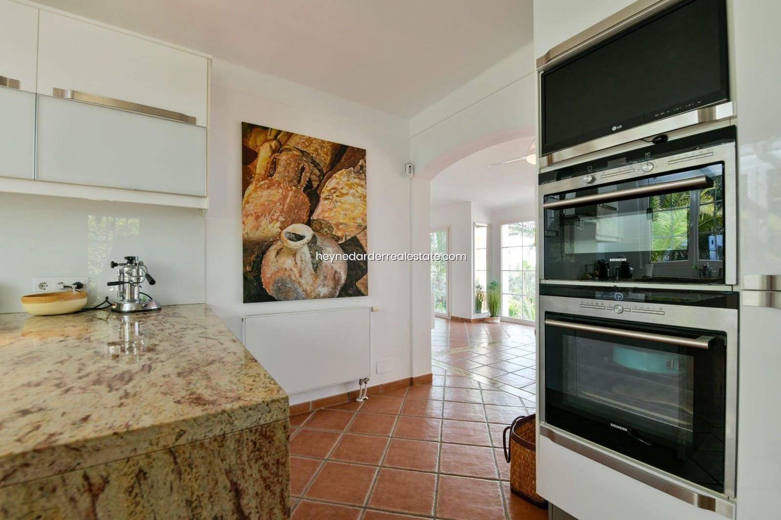 4 bedroom Villa for sale in Costa de la Calma with pool garage - € 1,980,000 (Ref: 9439026)