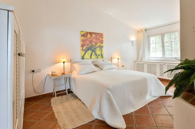 4 soveværelse Villa til salg i Costa de la Calma, Calvià med swimmingpool garage - € 1.980.000 (Ref: 9439026)