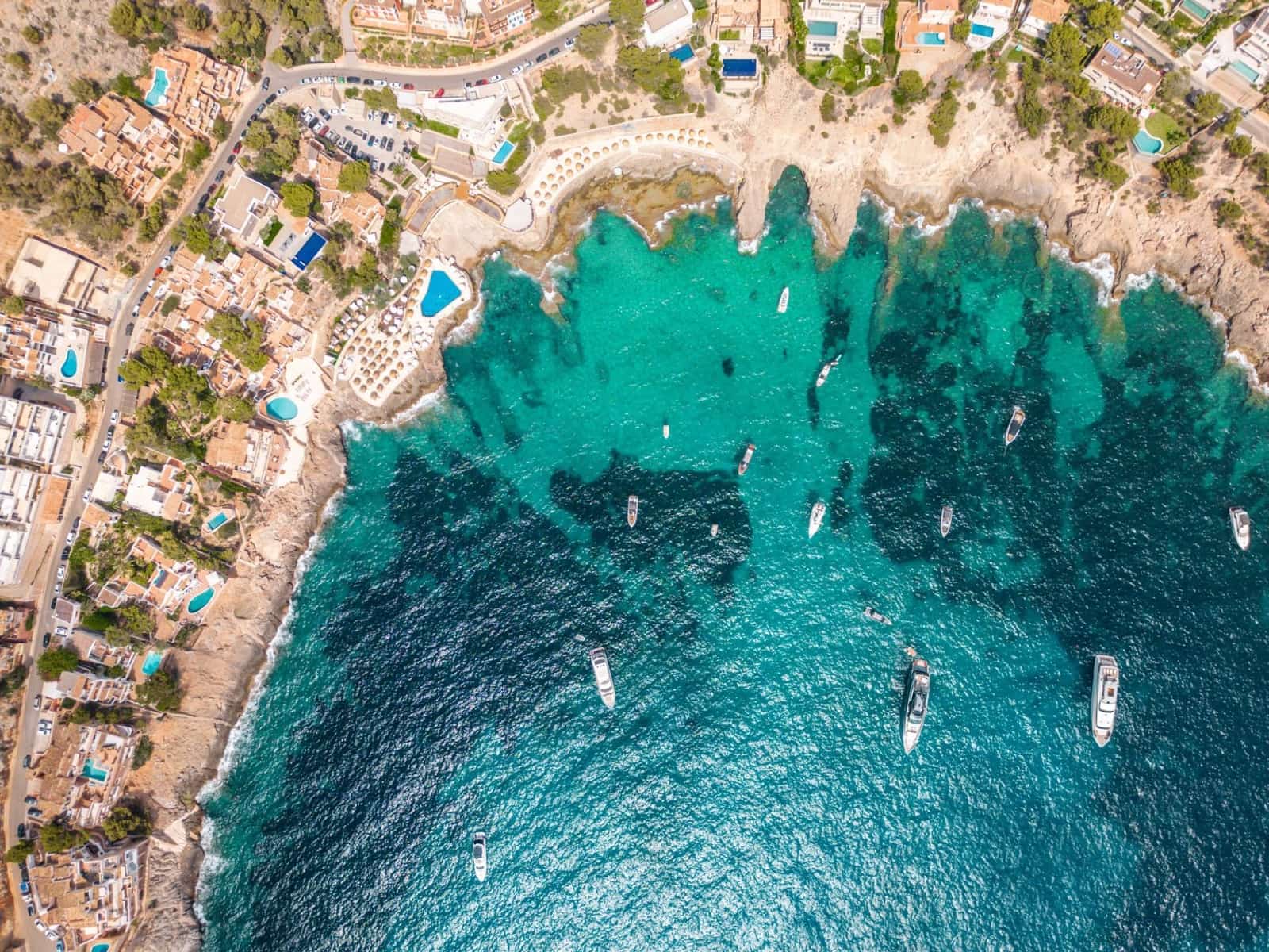 6 soverom Villa til salgs i Puerto de Andratx med svømmebasseng garasje - € 12 800 000 (Ref: 9441910)