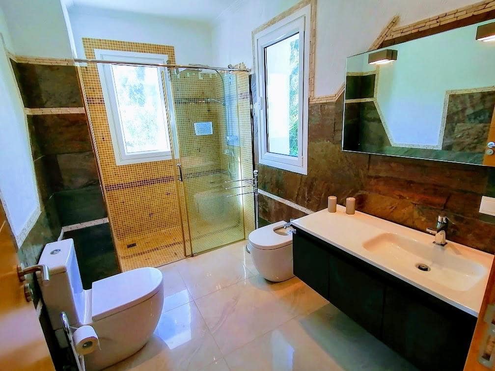 4 soveværelse Villa til leje i Santa Ponsa med swimmingpool garage - € 15.000 (Ref: 9450023)