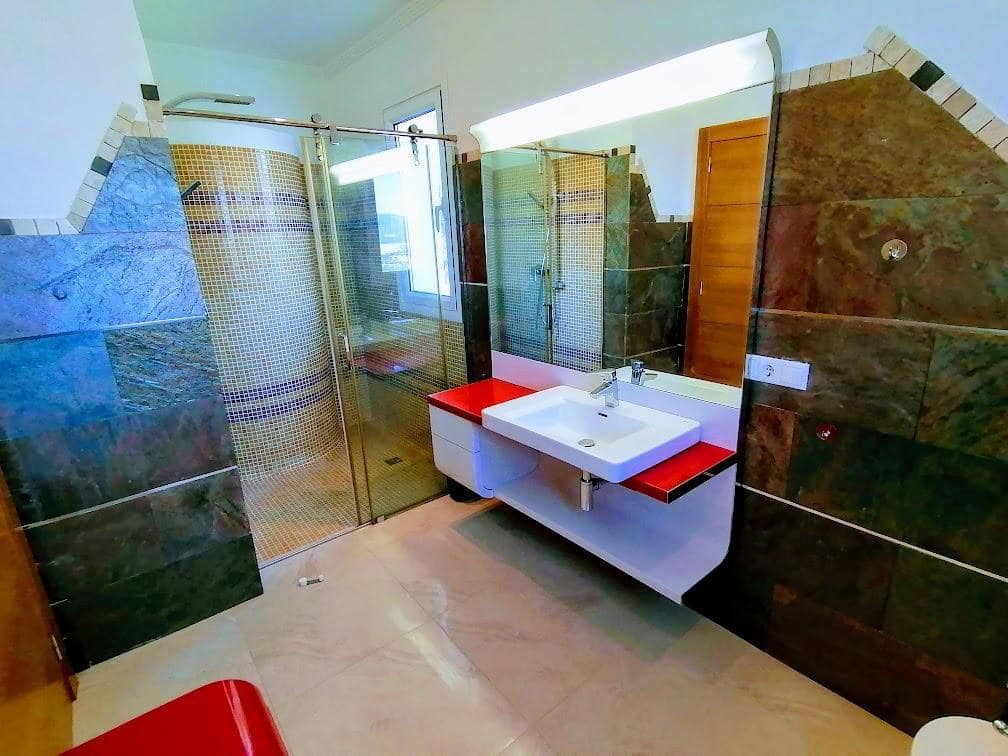 4 soveværelse Villa til leje i Santa Ponsa med swimmingpool garage - € 15.000 (Ref: 9450023)