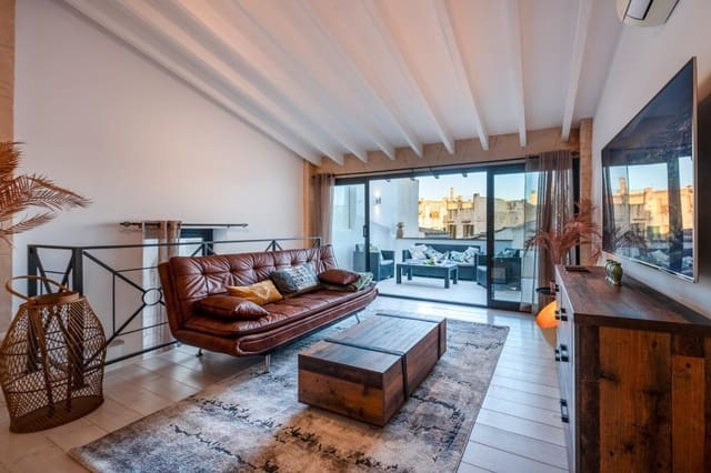 4 makuuhuone Omakotitalo myytävänä paikassa Palma de Mallorca mukana 
autotalli - 2 370 000 € (Ref: 9478780)