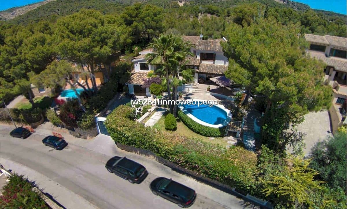 Chalet de 4 habitaciones en Bendinat en venta con piscina - 3.500.000 € (Ref: 9481270)