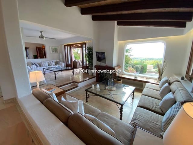 Chalet de 4 habitaciones en Bendinat, Calvià en venta con piscina - 3.500.000 € (Ref: 9481270)