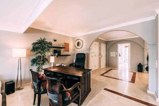 2 sovrum Lägenhet att hyra i Santa Ponsa, Calvià med pool - 3 500 € (Ref: 9511851)