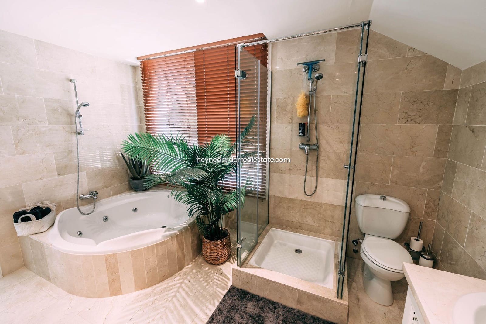 2 sovrum Lägenhet att hyra i Santa Ponsa med pool - 3 500 € (Ref: 9511851)