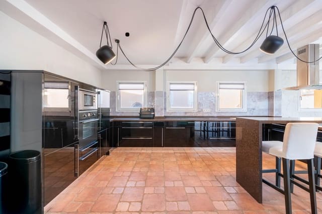 5 Zimmer Penthouse zu verkaufen in Puerto de Andratx, Andratx mit Garage - 890.000 € (Ref: 9518267)