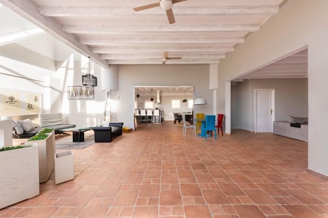 5 Zimmer Penthouse zu verkaufen in Puerto de Andratx, Andratx mit Garage - 890.000 € (Ref: 9518267)