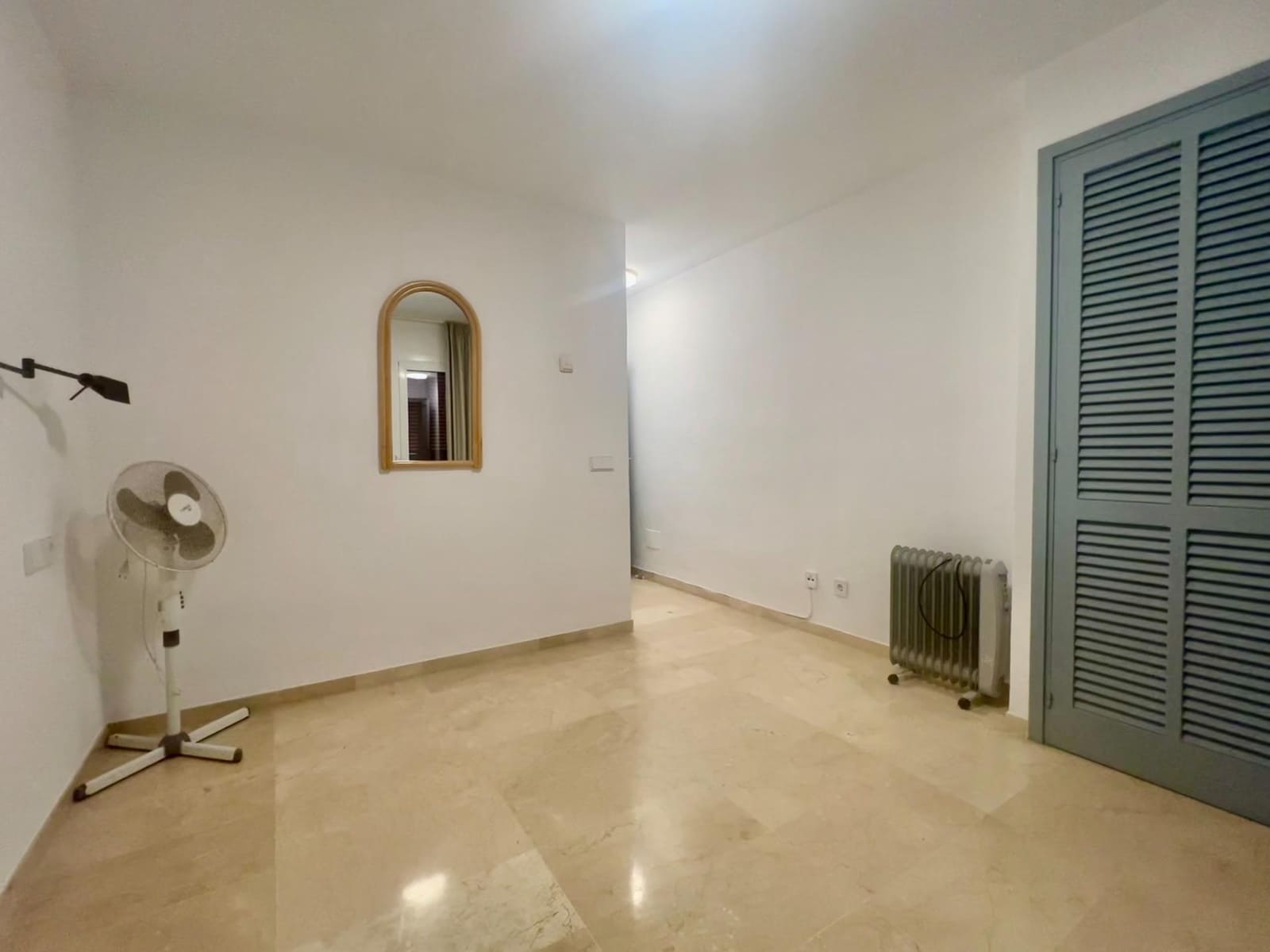 3 sovrum Lägenhet att hyra i Santa Ponsa med pool - 2 500 € (Ref: 9533842)