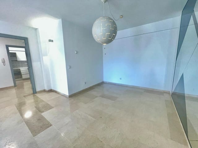 3 sovrum Lägenhet att hyra i Santa Ponsa, Calvià med pool - 2 500 € (Ref: 9533842)