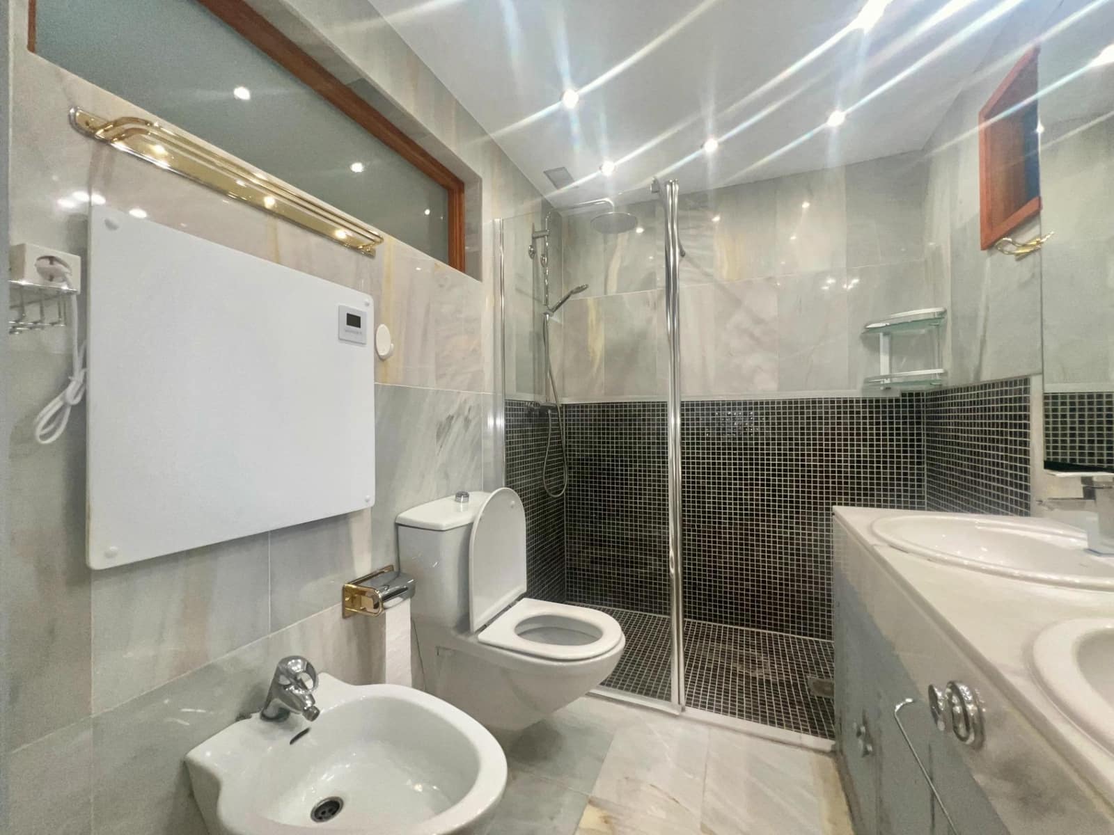 3 sovrum Lägenhet att hyra i Santa Ponsa med pool - 2 500 € (Ref: 9533842)