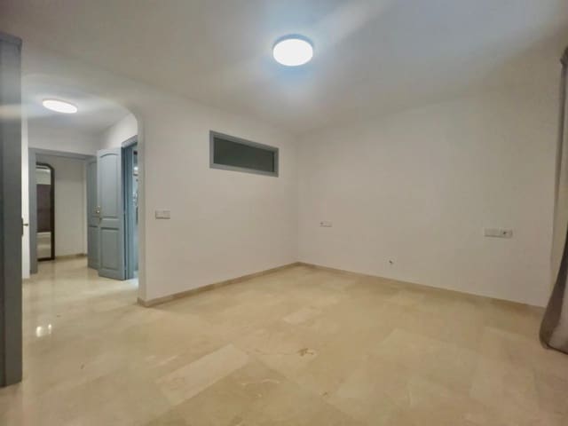 3 bedroom Apartment for rent in Santa Ponsa, Calvià with pool - € 2,500 (Ref: 9533842)