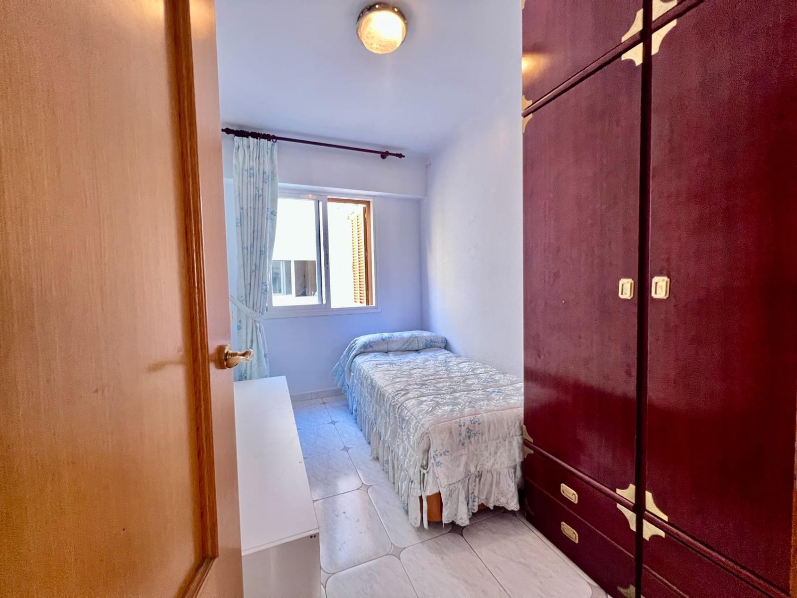 3 sovrum Lägenhet att hyra i Palma de Mallorca - 1 050 € (Ref: 9536052)