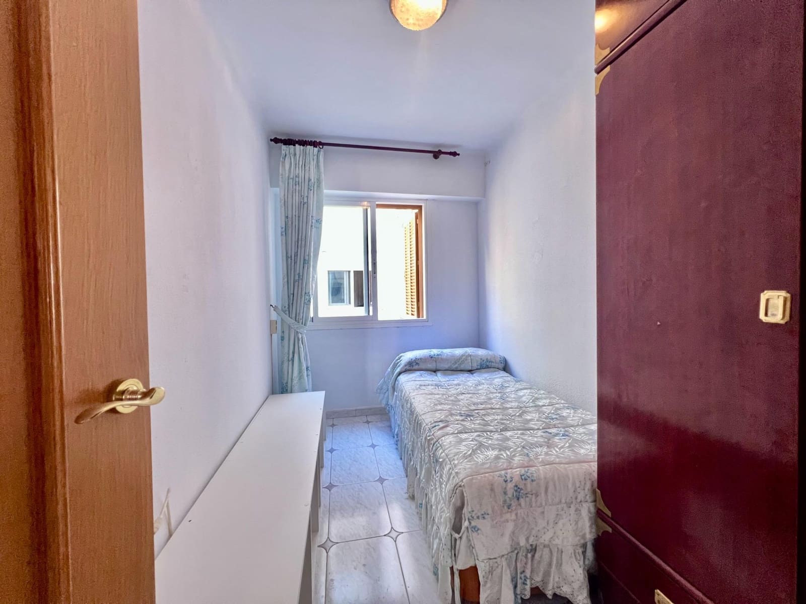 3 sovrum Lägenhet att hyra i Palma de Mallorca - 1 050 € (Ref: 9536052)