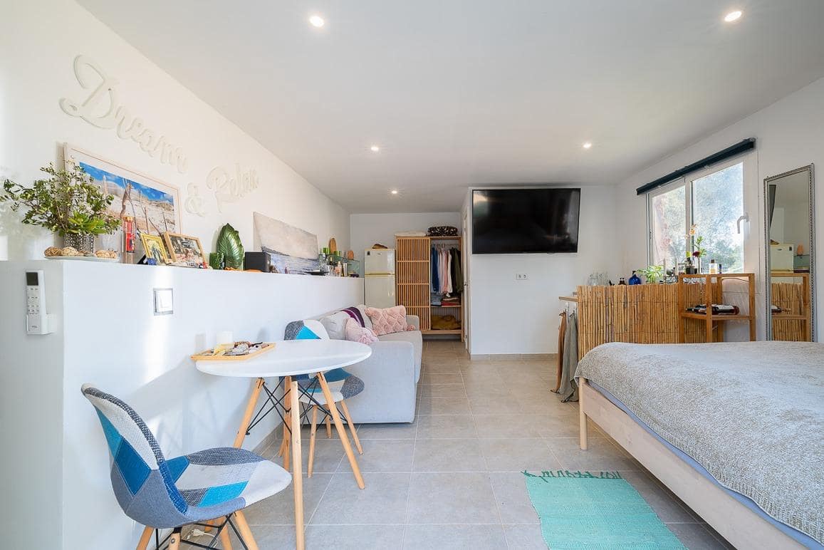 6 soveværelse Finca/Landehus til salg i Algaida med swimmingpool - € 1.100.000 (Ref: 9543774)