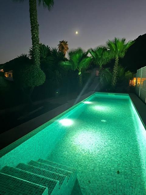 Villa/Maison de 3 chambres à louer à Andratx avec piscine - 9 900 € (Ref: 9548357)