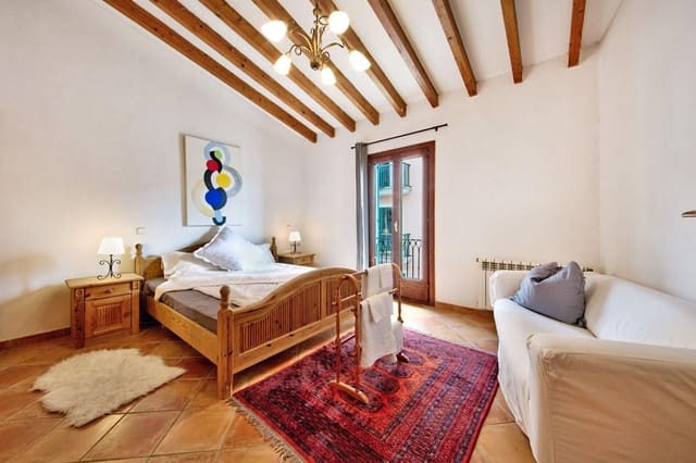 Villa/Maison de 3 chambres à louer à Andratx avec piscine - 9 900 € (Ref: 9548357)