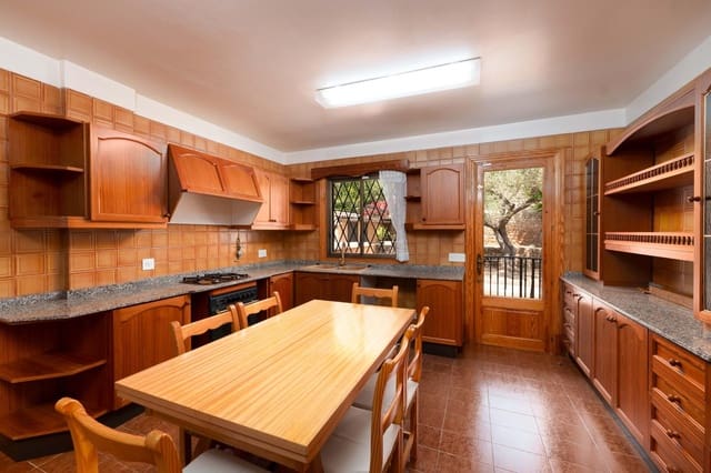 7 chambre Villa/Maison à vendre à Valldemosa - 2 175 000 € (Ref: 9586640)