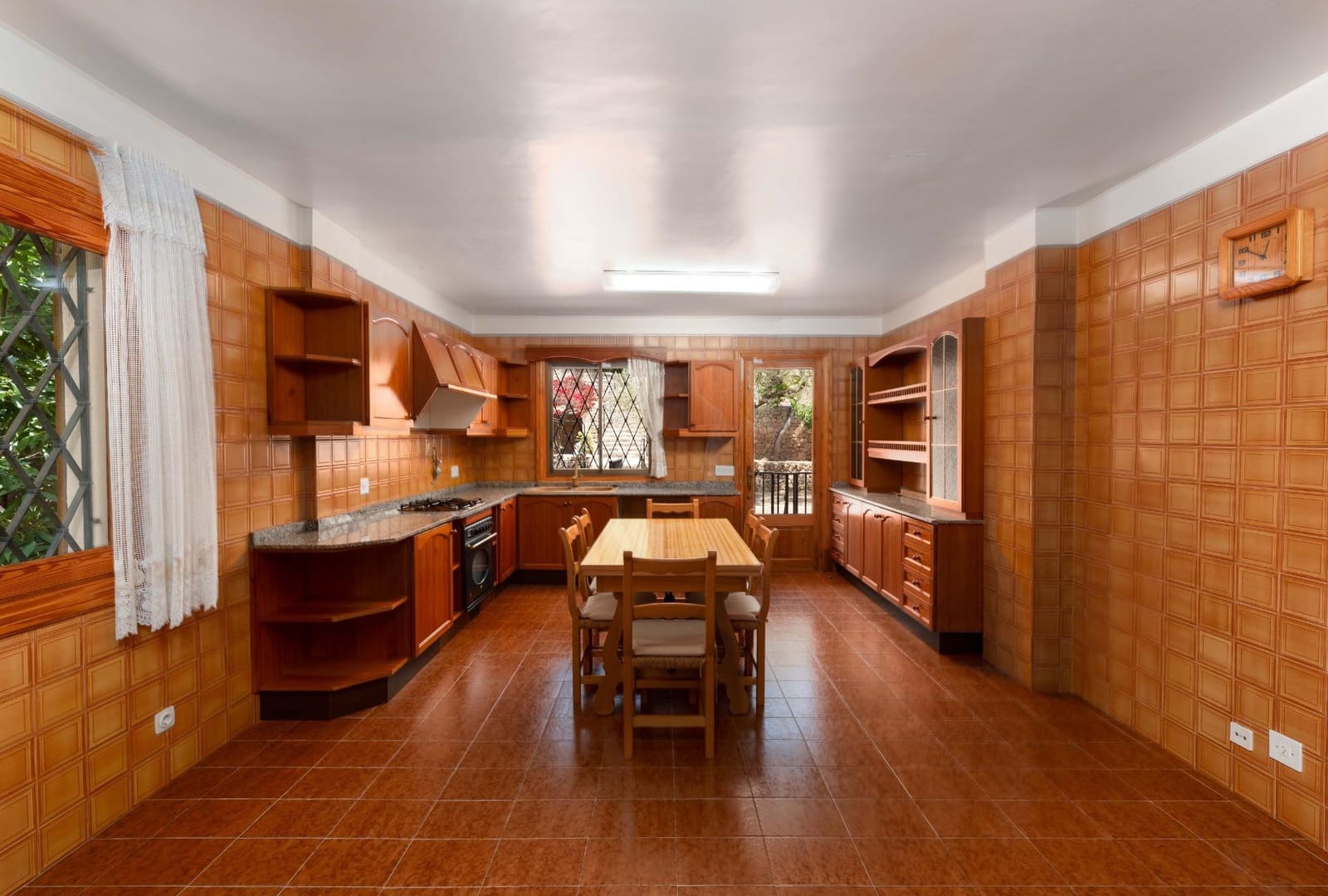 7 bedroom Villa for sale in Valldemosa - € 2,175,000 (Ref: 9586640)