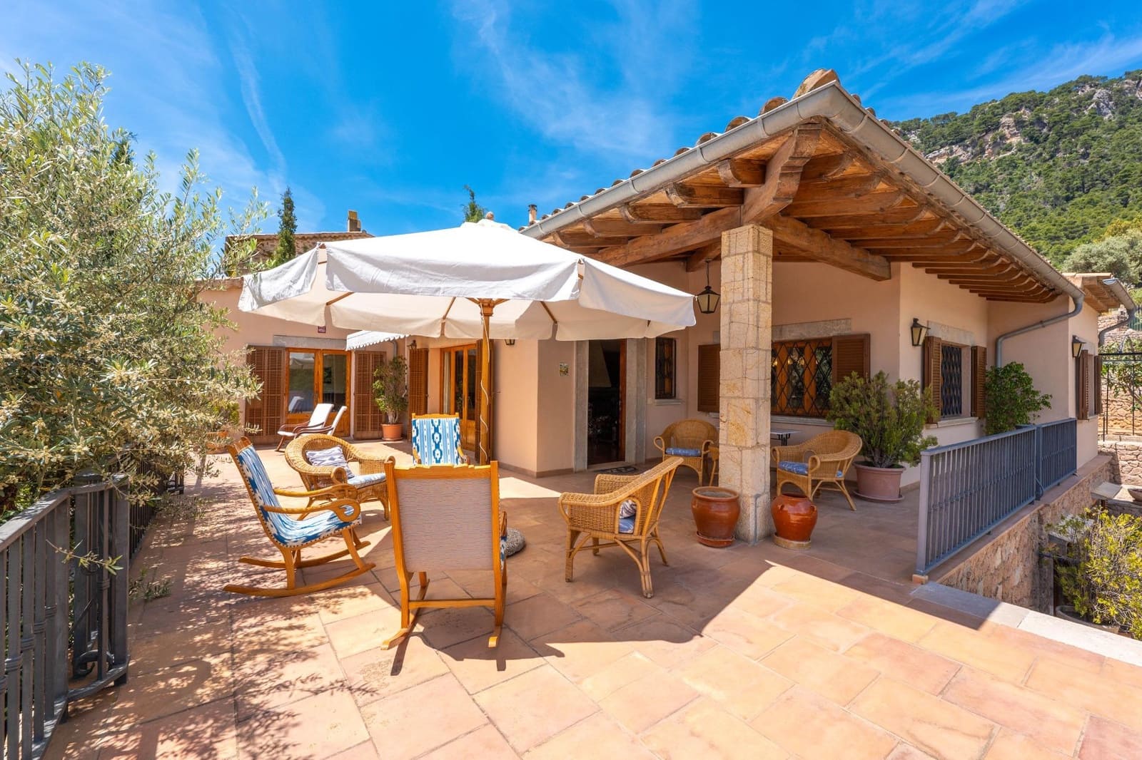 7 bedroom Villa for sale in Valldemosa - € 2,175,000 (Ref: 9586640)