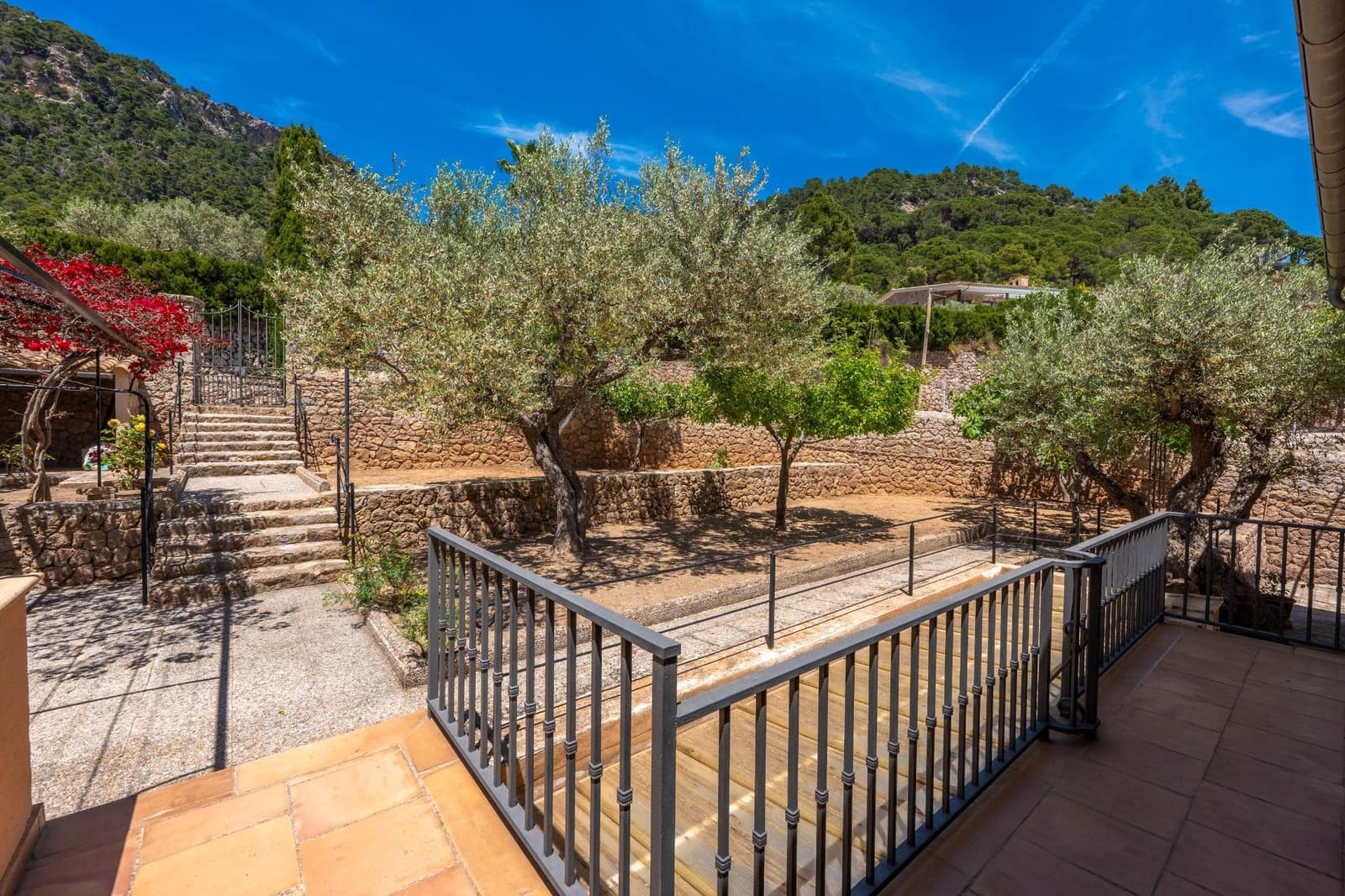 7 bedroom Villa for sale in Valldemosa - € 2,175,000 (Ref: 9586640)