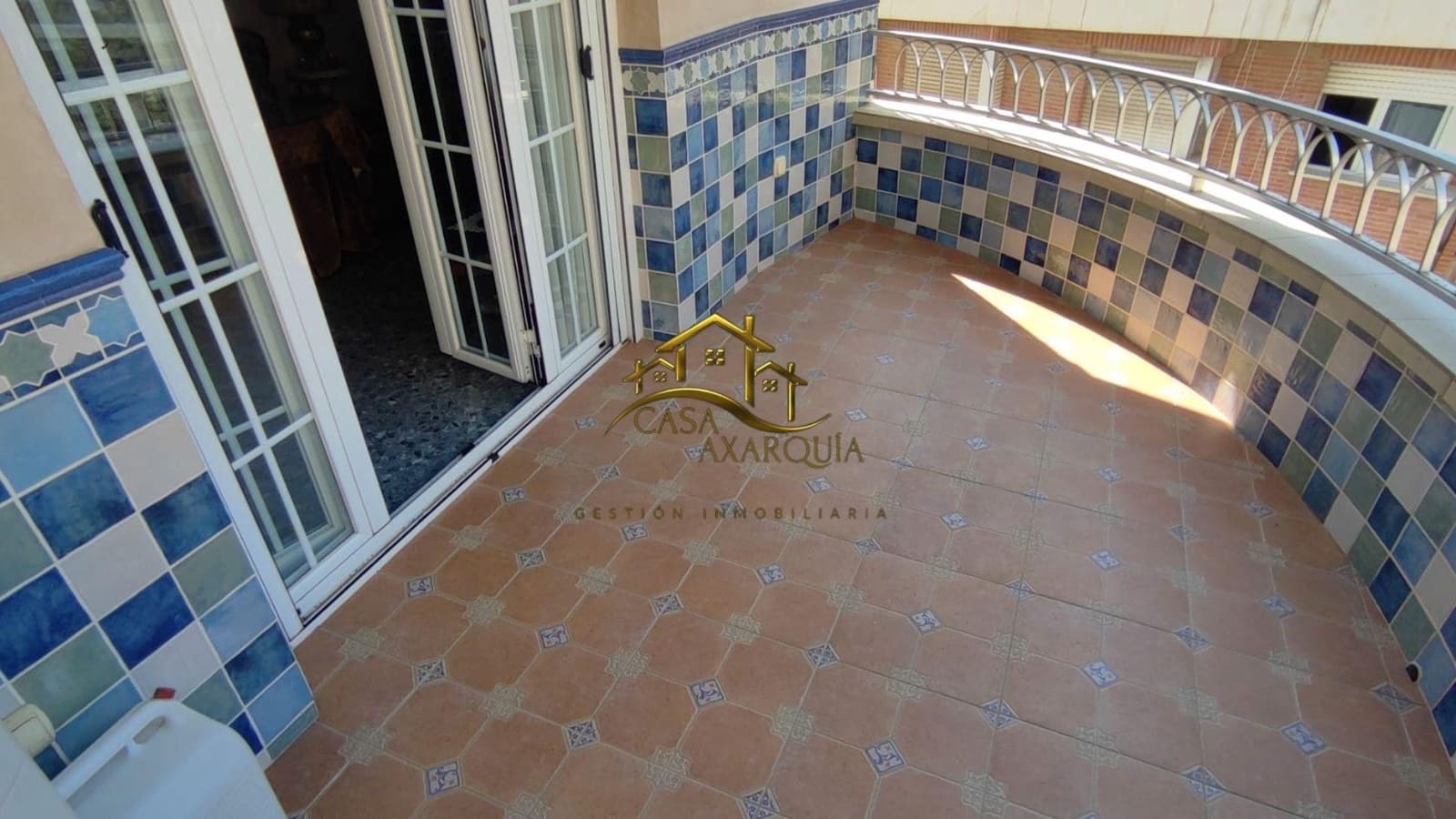 3 bedroom Flat for sale in Velez-Malaga - € 308,000 (Ref: 10011599)