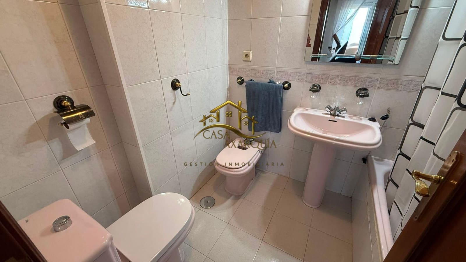4 bedroom Villa for rent in Caleta de Velez with pool garage - € 1,400 (Ref: 10013482)