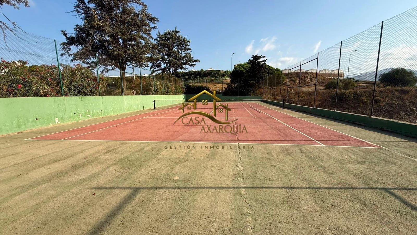 4 bedroom Villa for rent in Caleta de Velez with pool garage - € 1,400 (Ref: 10013482)