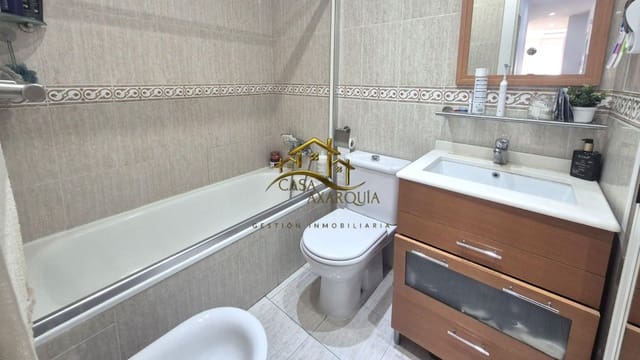 Piso de 2 habitaciones en Vélez-Málaga en venta - 254.900 € (Ref: 10013483)