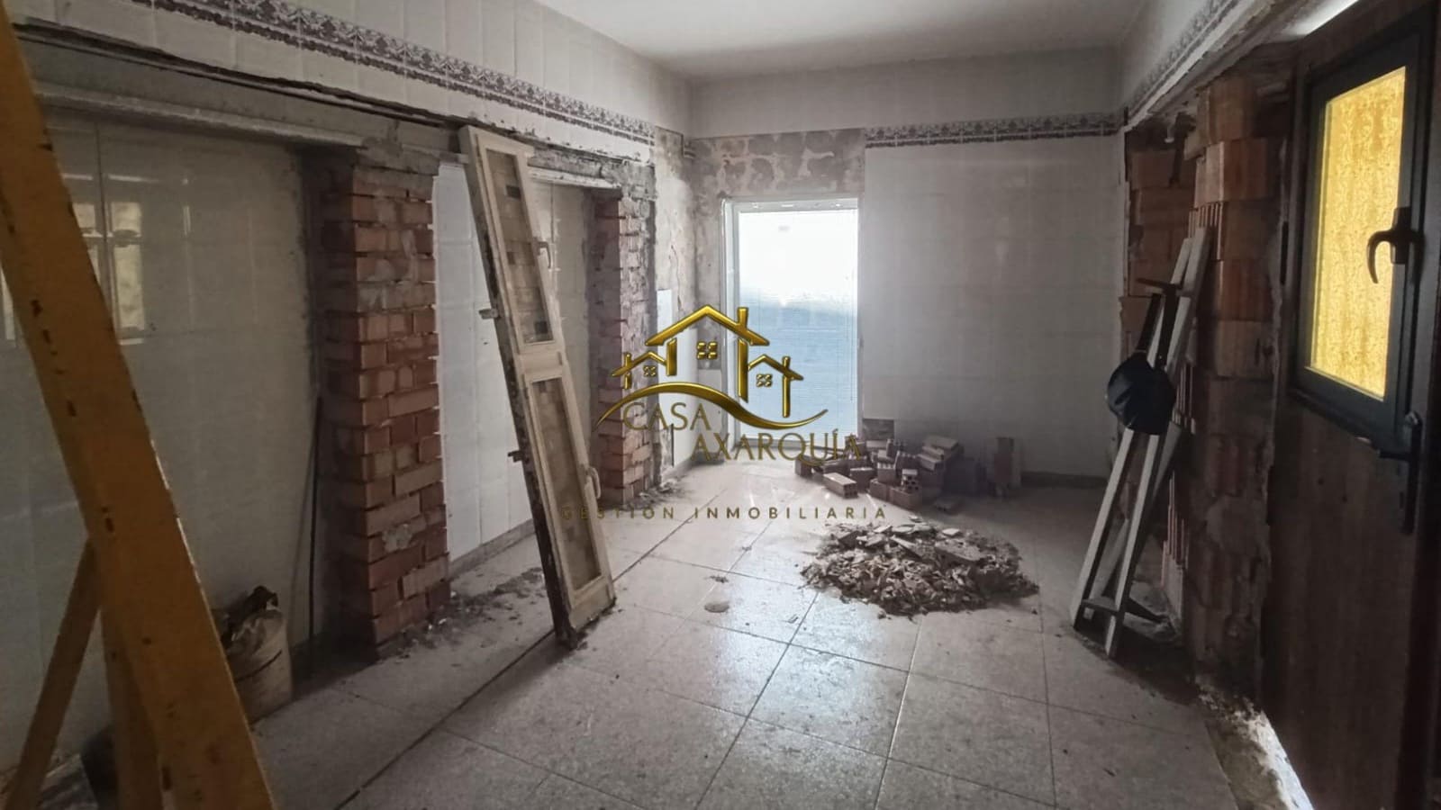 Apartamento de 2 habitaciones en Vélez-Málaga en venta - 69.000 € (Ref: 10055483)