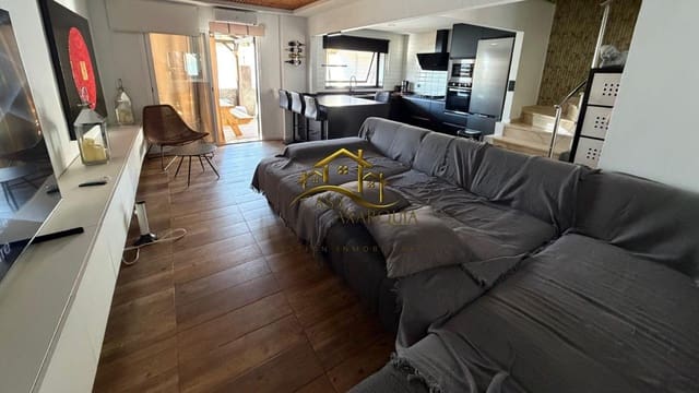 3 camera da letto Villa in vendita in Vélez-Málaga con piscina - 315.000 € (Rif: 10081487)