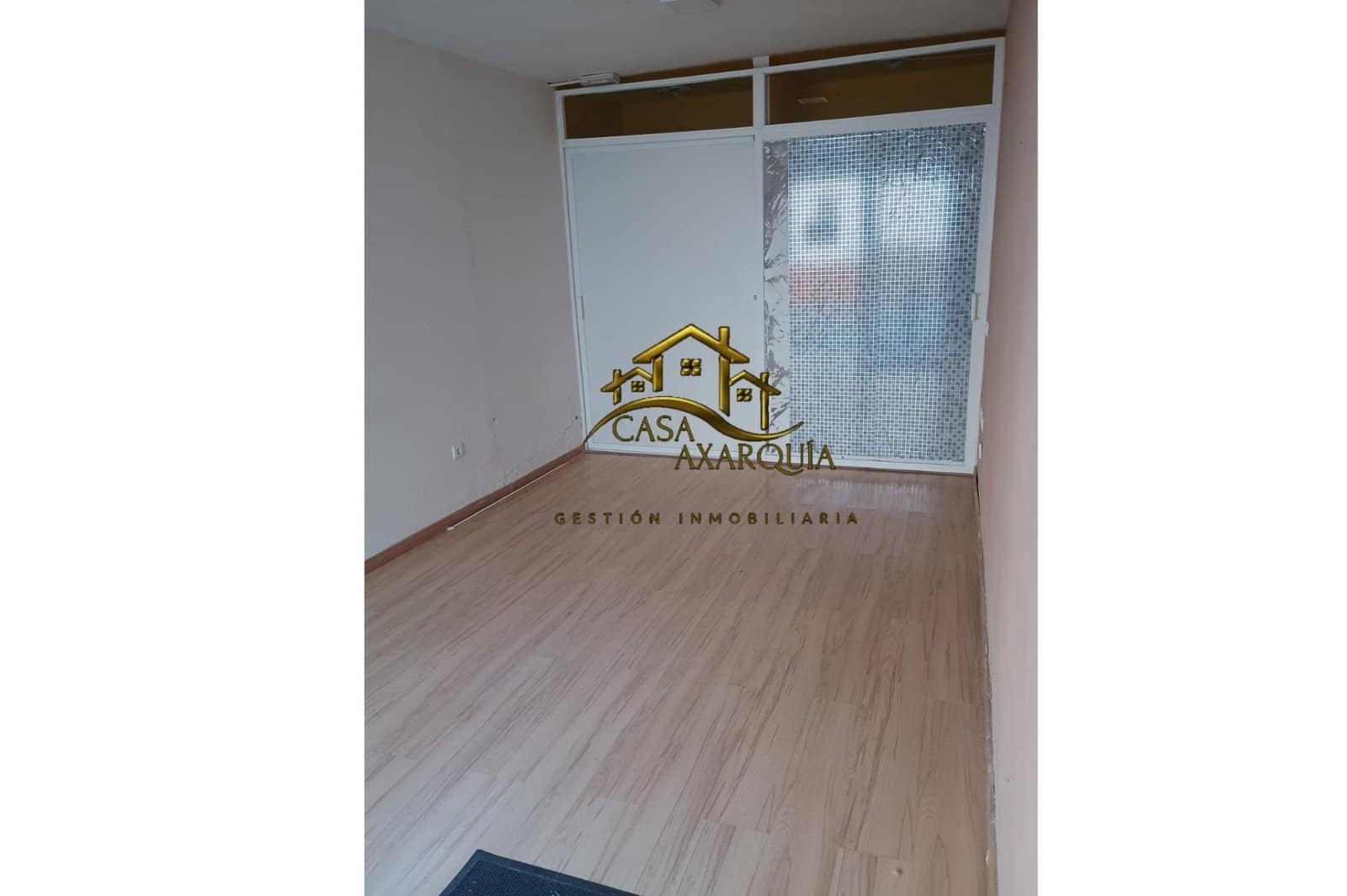 Kommersiell att hyra i Velez-Malaga - 300 € (Ref: 10165195)