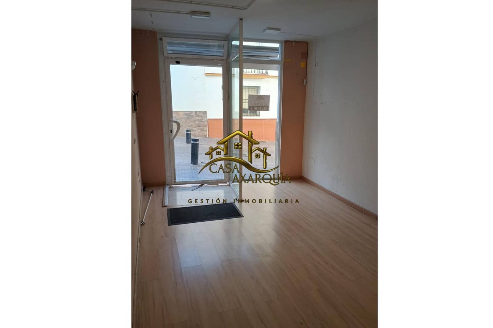 Kommersiell att hyra i Velez-Malaga - 300 € (Ref: 10165195)