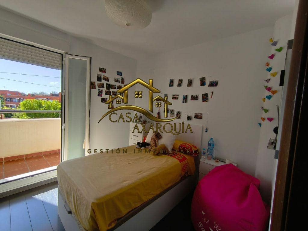 3 soveværelse Lejlighed til salg i Almayate med swimmingpool garage - € 450.000 (Ref: 10165197)