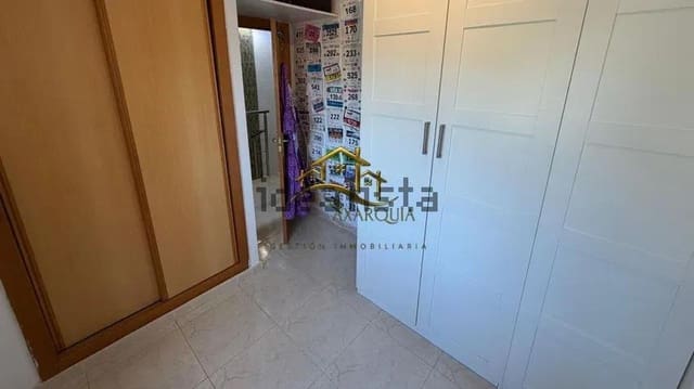 3 soveværelse Villa til salg i Vélez-Málaga med swimmingpool garage - € 309.000 (Ref: 10166827)