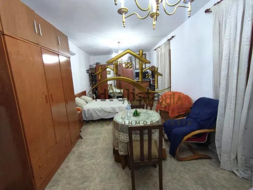 4 soveværelse Villa til salg i Velez-Malaga - € 239.000 (Ref: 10166831)