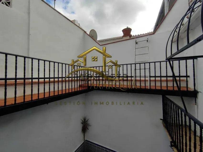 4 soveværelse Villa til salg i Velez-Malaga - € 239.000 (Ref: 10166831)