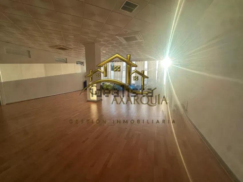 Erhverv til salg i Velez-Malaga - € 299.000 (Ref: 10166832)