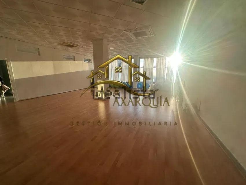 Erhverv til salg i Velez-Malaga - € 299.000 (Ref: 10166832)