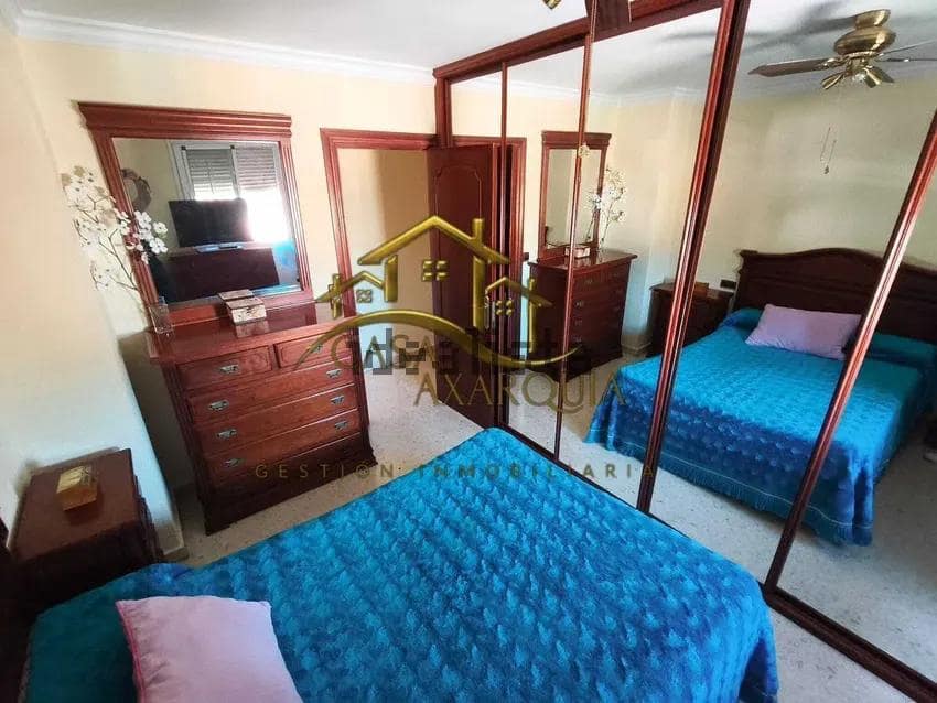 4 soveværelse Lejlighed til salg i Malaga by - € 350.000 (Ref: 10166836)