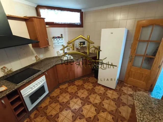 5 soveværelse Villa til salg i Vélez-Málaga - € 220.000 (Ref: 10166837)