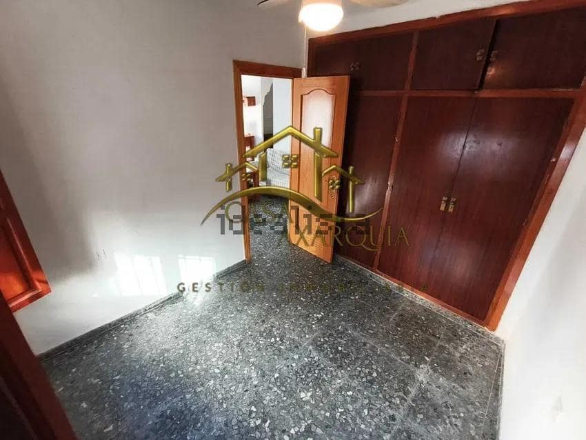 5 soveværelse Villa til salg i Velez-Malaga - € 220.000 (Ref: 10166837)