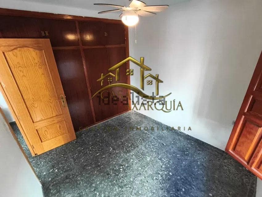 5 soveværelse Villa til salg i Velez-Malaga - € 220.000 (Ref: 10166837)