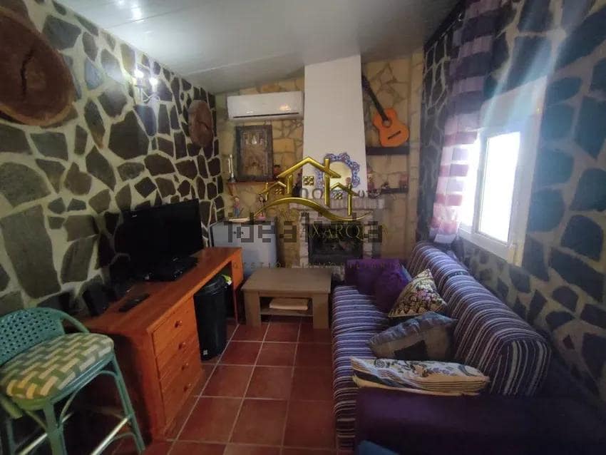 2 bedroom Finca/Country House for sale in Algarrobo - € 149,900 (Ref: 10166838)
