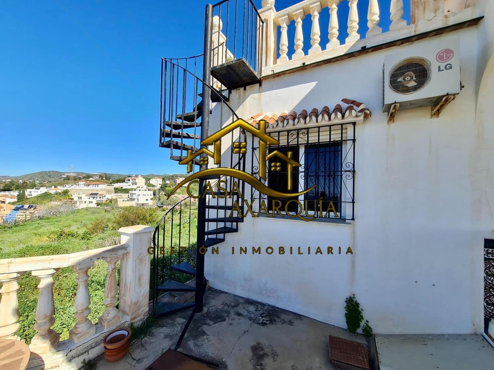 3 soveværelse Finca/Landehus til salg i Chilches med garage - € 560.000 (Ref: 8999553)